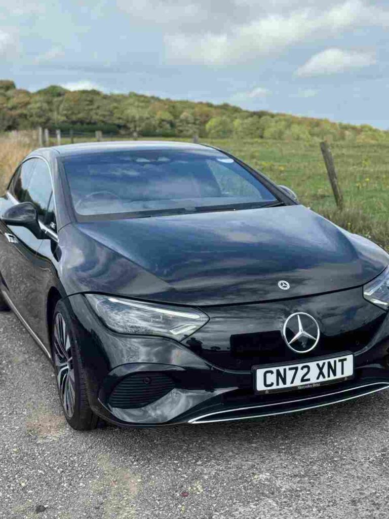 Mercedes-Benz EQE chauffeur